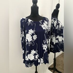 Elegant Navy Floral Blouse with White Details